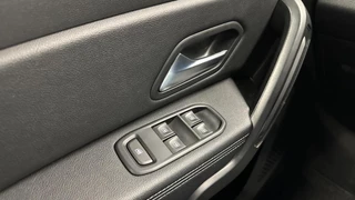 Dacia Duster 1.0 TCe Bi-Fuel Prestige CAMERA LEER NAVI CARPLAY LM. / 27