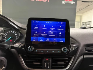 Ford Fiesta 1.0 EcoBoost Hybrid Titanium/ NL auto/ Navi/ Airco/ Cruise control / 25