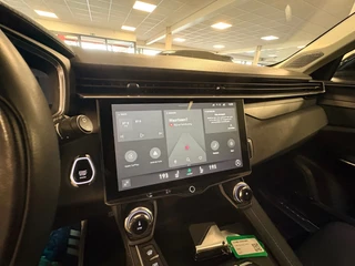Lynk & Co 01 1.5 / pano / navi / camera / Infinity / memory / elec klep / Apple Android carplay / 49