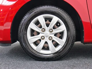 Hyundai i10 1.0i Comfort Navigatie | Dealer onderhouden | 1e Eigenaar / 7