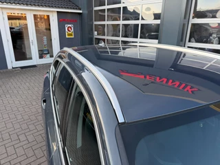 BMW X1 SDrive18i Executive Edition / ACC / Head-Up / Led / Trekhaak / Rijklaar !. / 19