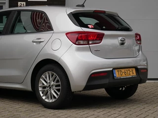 Kia Rio 1.0 TGDI Design Edition NL auto| 1e eigenaar| Dealer onderhouden| Camera / 28