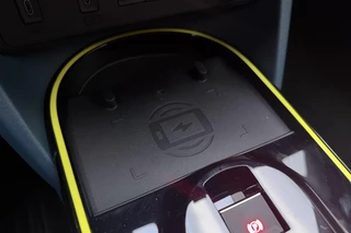 Fiat Grande Panda La Prima 11 kW 44 kWh | Navigatie | Camera | Stoelverwarming | Stuurverwarming | Cruise control | LED verlichting | Lichtmetalen velgen / 26