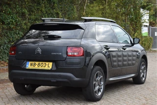 Citroën C4 Cactus 1.2 PureTech Shine Airbump Blackline  | NL-Auto | Nav | Cruise Control | PDC achter | LM-Velgen allweather | NAP | Distributie vervangen / 26