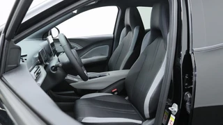 BYD DOLPHIN SURF Comfort 43 kWh | DEMO | Private Lease 429,- p.m. | / 13