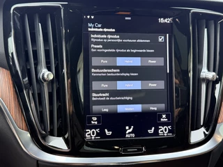 Volvo V60 2.0 T6 Recharge AWD Inscription  | Trekhaak | Pano | LED | Keyless | Adapt. Cruise | Apple/Android | Four C / 60