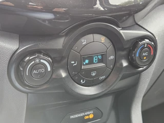 Ford EcoSport 1.5 Ti-VCT TEL AIRCO PDC LM / 20