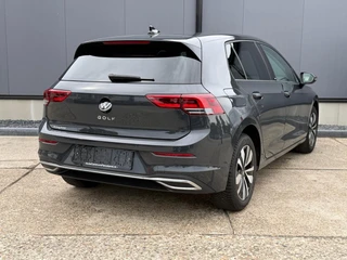 Volkswagen GOLF 1.5 TSI MOVE Business / 7