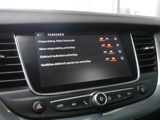 Opel Grandland 1.6 Turbo Hybrid Business Executive | Stoelverwarming en ventilatie | 225 PK | 19 inch lichtmetalen velgen | Lederen bekleding | Parkeersensoren v+a | Elektrisch verstelbare bestuurdersstoel / 38