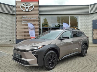 Toyota bZ4X Touring DYNAMIC LIMITED EDITION 75 kWh NIEUW DIRECT LEVERBAAR! 360° CAMERA STOEL/STUURVERW WARMTEPOMP BLIND SPOT EL-ACHTERKLEP KEYLESS NAVI PARK-SENSOREN APPLE/ANDROID