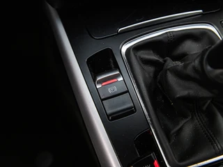 Audi A4 Avant 1.8 TFSI Advance | Xenon | Navi | 18'' rotor | Climate control | Cruise control | Trekhaak / 18