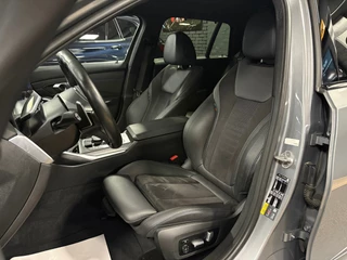 BMW 3-serie Touring 330e xDrive M-pakket facelift / Panorama-dak / head-up / 360 camera / Harman-Kardon / 19
