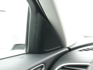 Audi Q3 1.4 TFSI CoD Automaat | Navigatie | Stoelverwarming / 20