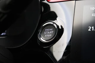 Opel Corsa 1.2 GS Line 100 PK | Navigatie | Climate control | Camera | LED | Zwart dak | Lichtmetalen velgen / 25