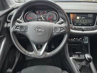 Opel Grandland X 1.2 Turbo Business Executive / 10