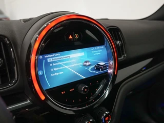 MINI Countryman 1.5 Cooper S E ALL4 Panoramadak | Harman Kardon | ACC | Head Up / 17