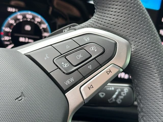 Volkswagen Golf 1.5 eHybrid GTE 272pk Head up | Black Style | IQ light | 360 Camera | Rijklaar incl. garantie / 17