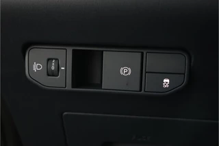 Kia PV5 Passenger Elite 71.2 kWh  - 11kW 3-fase - 5 Zits - 360°-camera - Parkeersensoren, voor-, zij- en achterkant - 7 Jaar of 150.000 Fabrieksgarantie / 21