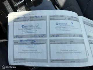 Citroen C4 1.2 PureTech Feel|Automaat|Carplay|Camera|Stoelverwarming|Stuurverwarming| / 32