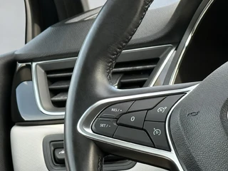 Renault Captur 1.6 E-Tech Plug-in Hybrid 160 Edition One / 21