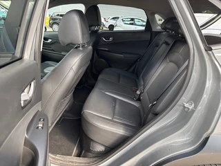 Hyundai Kona 1.6 GDI HEV Premium Automaat Stoelkoel+verw. Carplay Adap.Cruis / 21