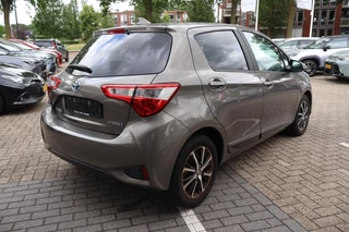Toyota Yaris 1.5 HYBRID DYNAMIC APPLE/ANDROID KEYLESS CLIMA CAMERA / 2
