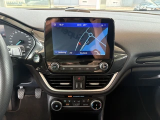 Ford Fiesta 1.0 EcoB.125pk Hybrid ST-Line X 5-drs. LED/KEYLESS/B&O/NAVI/CARPLAY/CRUISE/PDC/17INCH / 18