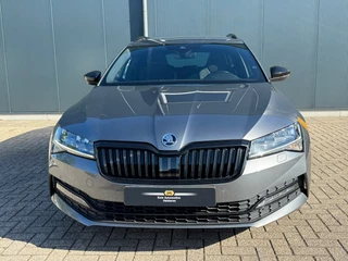 Skoda Superb Combi 1.5 TSI Sportline * Trekhaak * AUTOMAAT * Navigatiesysteem * Achterbank verwarmd * / 7
