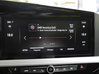 Opel Mokka 1.2 Turbo Ultimate | Demo | Adaptive Cruise Control | Achteruitrijcamera | Navigatie | Black Pack | 18'' velgen / 21