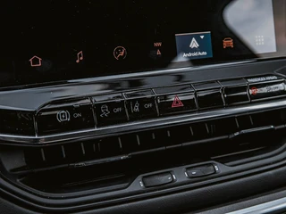 Jeep COMPASS 4xe 190 Plug-in Hybrid Electric Limited | PANO | WINTERPAKKET | HALF LEDER | ADAPTIVE / 24