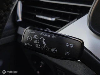 SKODA KAMIQ 1.0 TSI SPORT AUTOMAAT/CAMERA/LED/STOELVERWARMING/CARPLAY / 37