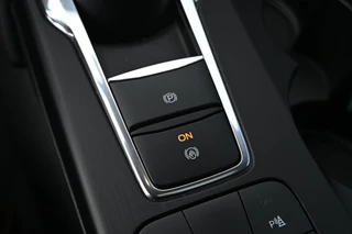 Ford Kuga 2.5 PHEV ST-Line|Panoramadak / 22