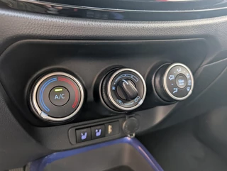 Toyota Aygo X PULSE STOELVERWARMING CAMERA AIRCO PRIVACY-GLASS LM-VELGEN LED / 21