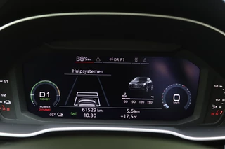 Audi Q3 Sportback 45 TFSI e S-Line  LED/MMI Plus/CarPlay/Dodehoek/Elek. klep/ACC/19" / 20
