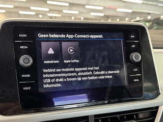 Volkswagen T-Roc 1.5 TSI Goal Edition | Automaat | Stoelverwarming | ACC | Clima | Navi | PDC | Carplay | ( Vestiging - Nieuwegein ) / 25