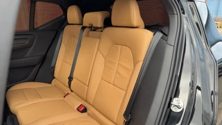 Volvo XC40 1.5 T4 Recharche Inscription | SOH 99%! | Panoramadak | Harman/Kardon | Leder | Camera | Navigatie | Cruise Control / 9