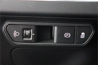 Kia K4 Sportswagon 1.0 T-GDi MHEV GT-Line Launch Edition (pano) - Panorama dak - Automaat - Premium Sound System - Stoel/stuurwiel verwarming - Electrische stoelen - 7 Jaar fabrieksgarantie of 150.000 KM / 51