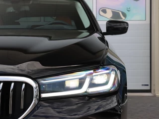BMW 5-serie Touring 530e Luxury Line | SOH 91% | LASER LED | H&K audio / 16