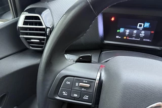 Citroen C4 1.2 Puretech 130pk Automaat Shine Pack Business | Navigatie | Adapt. Cruise control | Lederen stoelen elektrisch en verwarmd | Head-up display | Keyless | Apple Carplay/Android Auto | 18" Lichtmetalen velgen / 26