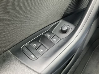 Audi Q3 1.4 TFSI Sport Edition S-Line Trekhaak Stoelverw Keyless Cruise Led Voll.Onderhouden! / 21
