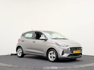 Hyundai i10 1.2 automaat | 15" LMV | Airco | Parkeersensoren / 12