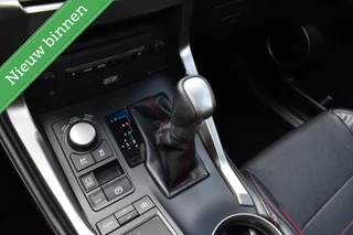 Lexus NX 300h AWD F F SPORT 360º MARK LEVINSON/PANORAMADAK/LEDER/CAMERA/ETC.! / 43