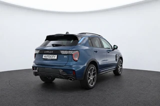 Lynk & Co 01 1.5 PHEV 262PK Stuurverwarming | Pano | Zwarte hemel | 360° Camera / 6