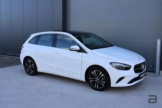 Mercedes B-klasse 200 Luxury Line / Panoramadak / Stuurwielverwarming / Stoelverwarming / 42