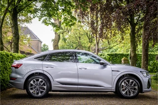 Audi e-tron Sportback 55 quattro S edition 95 kWh  Panorama Leder Trekhaak / 17