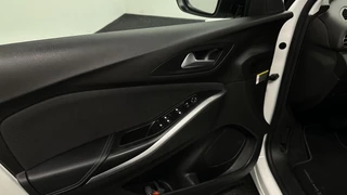 Opel Grandland X 1.2 Turbo Business Edition AUTOMAAT CARPLAY CRUISE LM NAVIGATIE. / 24