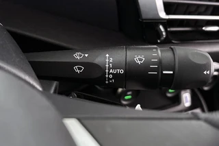 Citroen C4 1.2 Puretech Feel 130PK Navigatie Camera Appple CarPlay / 29
