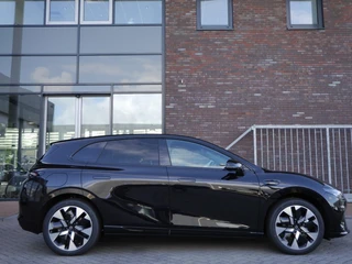 Leapmotor B05 ProMax Design 67.1 kWh | Panoramadak | Elektrisch verstelbare stoelen | Stuurwiel verwarming | Apple carplay/Android auto | Sfeerverlichting | Regensensor | Privacyglas | 19 inch lichtmetalen velgen / 4