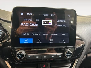 Ford Fiesta 1.0 EcoBoost Hybrid Titanium | Apple Carplay / Android Auto | Stoel + Stuurverwarming | Cruise Control | Parkeersensoren Achter | Lichtsensor | Climate Control | Verwarmbare Voorruit / 20