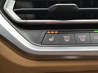 BMW 3-serie Touring M340i xDrive | Individual Citrin Black | M Stoelen | Laser Light | Driving Assistant Prof. | HeadUp Display / 20